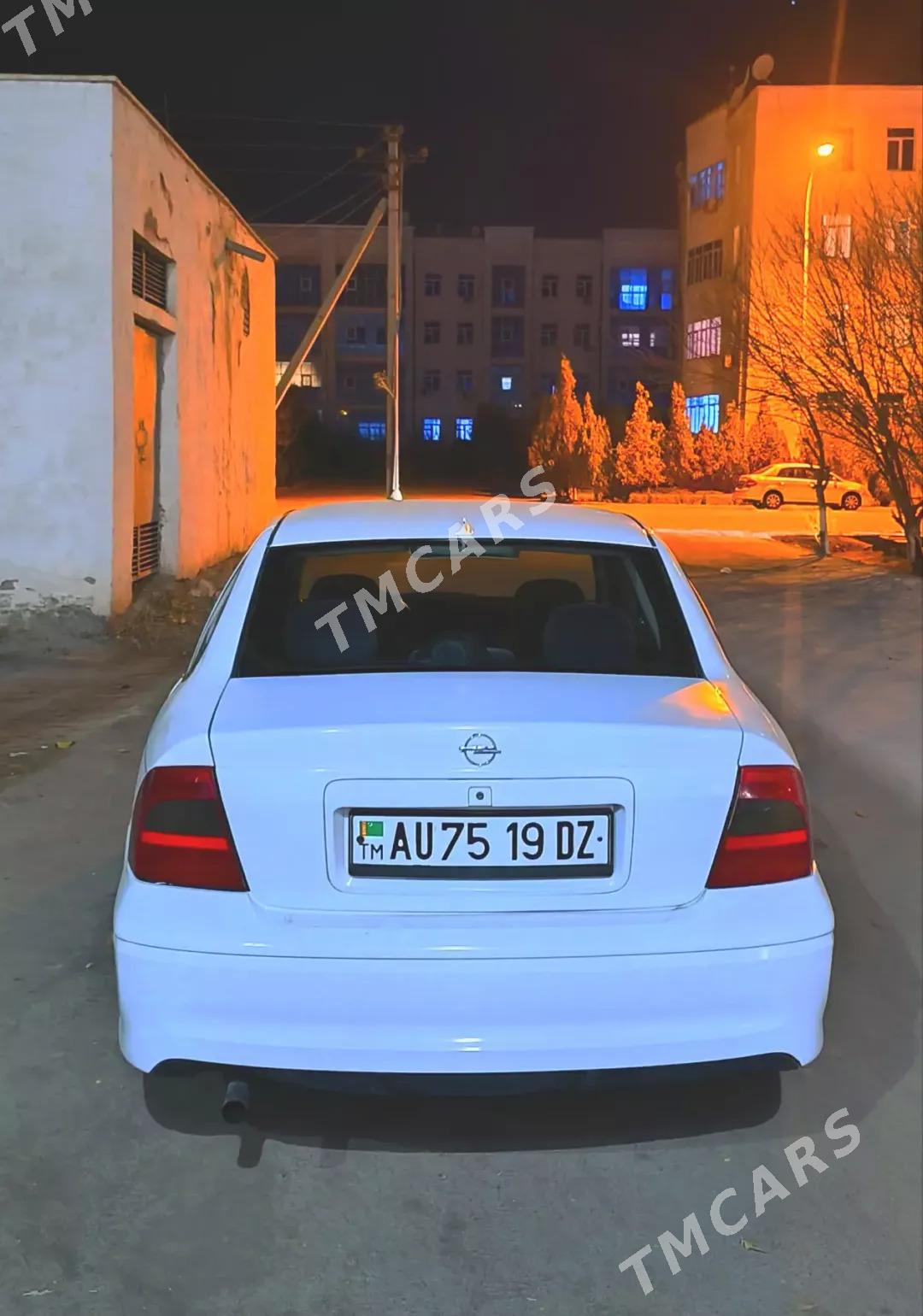 Opel Vectra 2000 - 48 000 TMT - Дашогуз - img 3