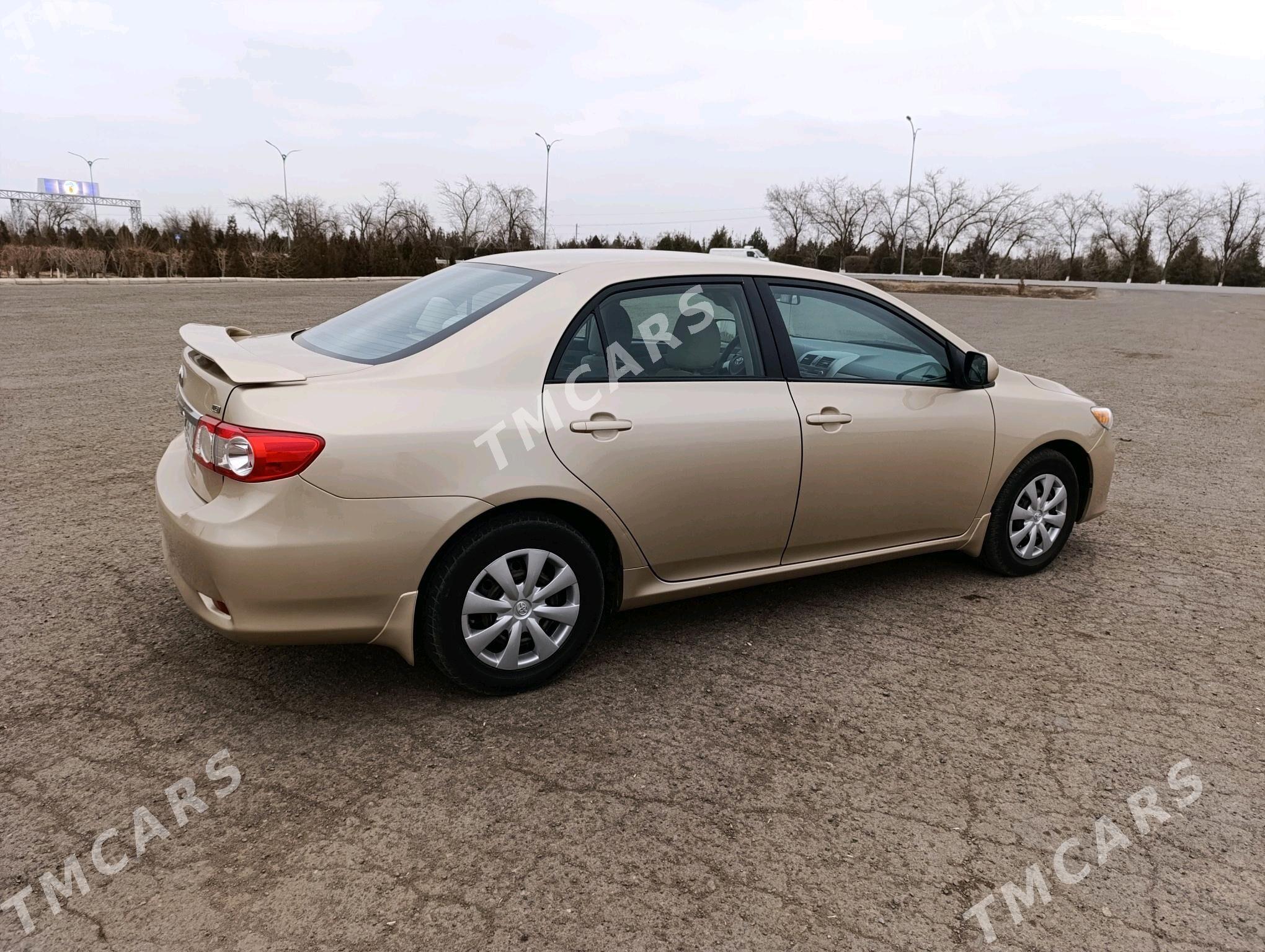 Toyota Corolla 2011 - 150 000 TMT - Дашогуз - img 5