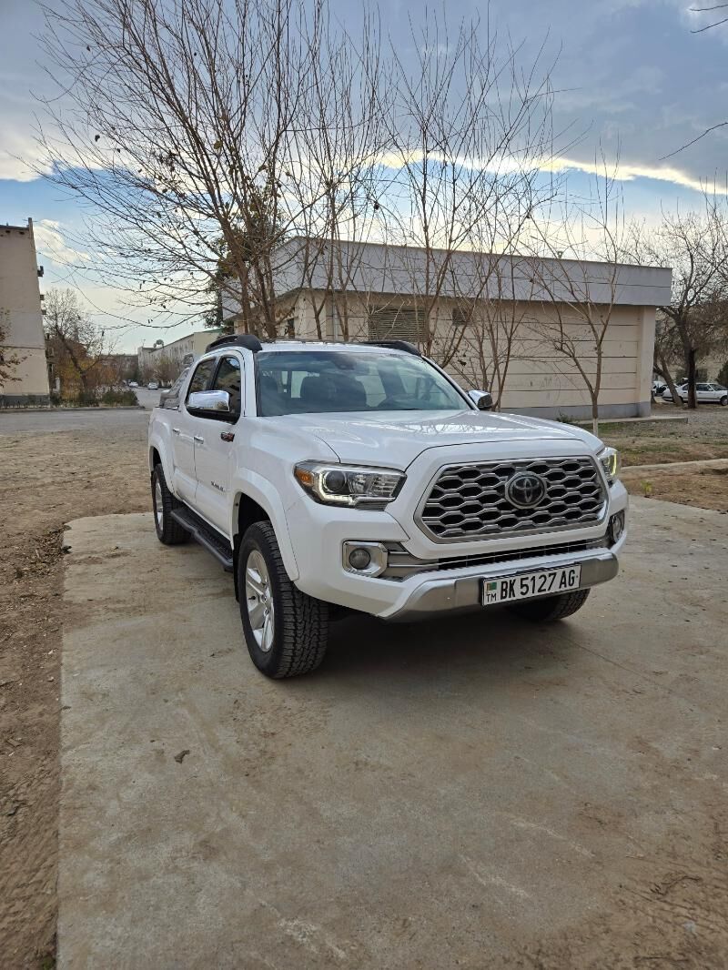 Toyota Tacoma 2018 - 420 000 TMT - 11 мкр - img 2