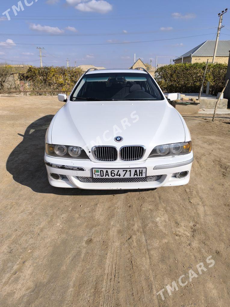 BMW 525 2002 - 85 000 TMT - Aşgabat - img 4