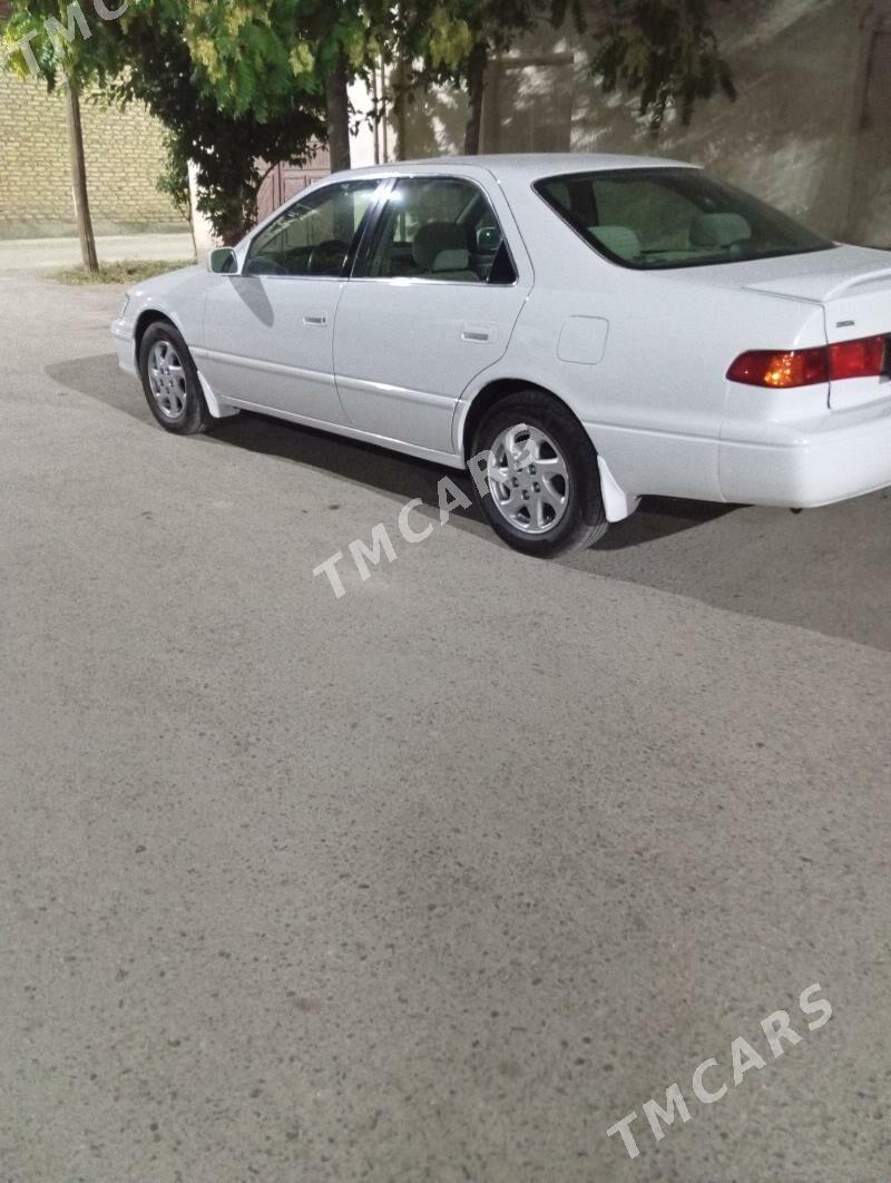 Toyota Camry 1999 - 114 000 TMT - Дашогуз - img 5