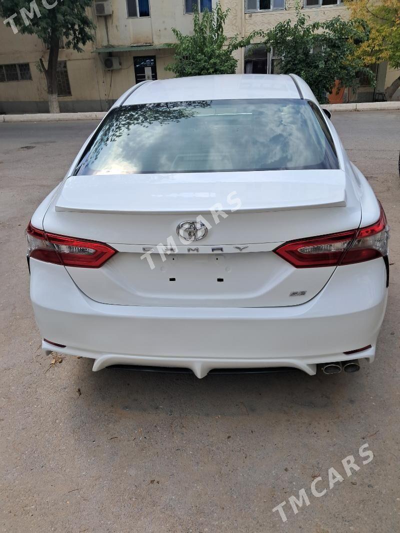 Toyota Camry 2018 - 259 000 TMT - Aşgabat - img 3