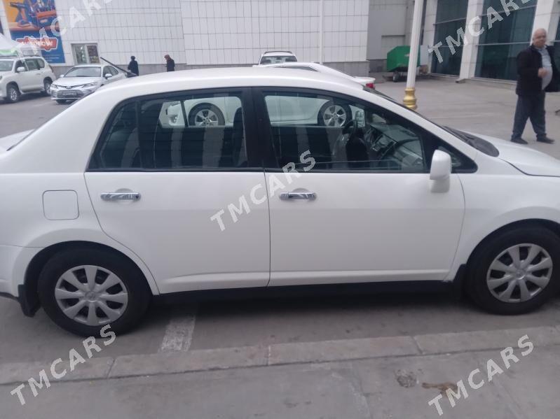 Nissan Versa 2011 - 110 000 TMT - Бузмеин - img 3