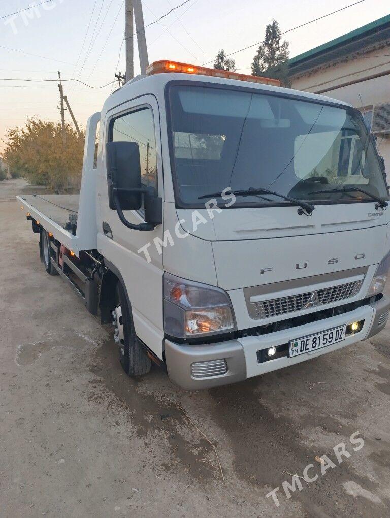 Mitsubishi Canter 2021 - 610 000 TMT - Кёнеургенч - img 8