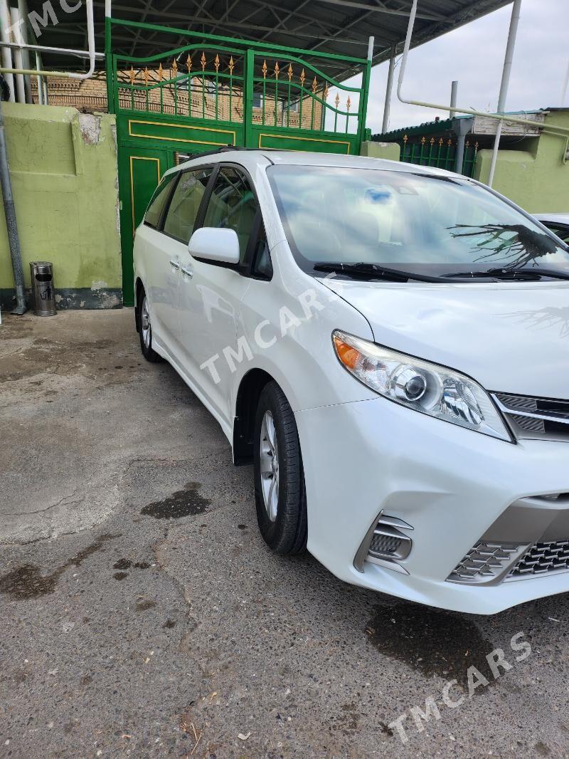 Toyota Sienna 2019 - 319 000 TMT - Aşgabat - img 6