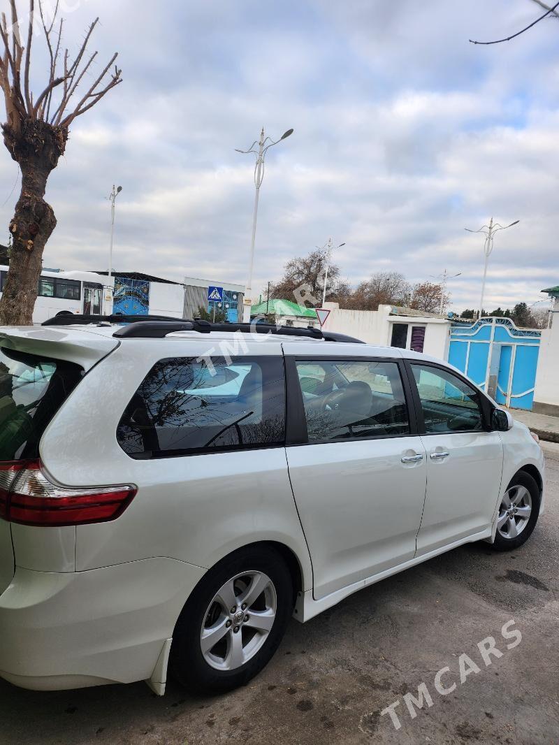 Toyota Sienna 2019 - 319 000 TMT - Aşgabat - img 8