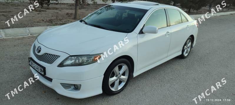 Toyota Camry 2011 - 220 000 TMT - Jebel - img 3