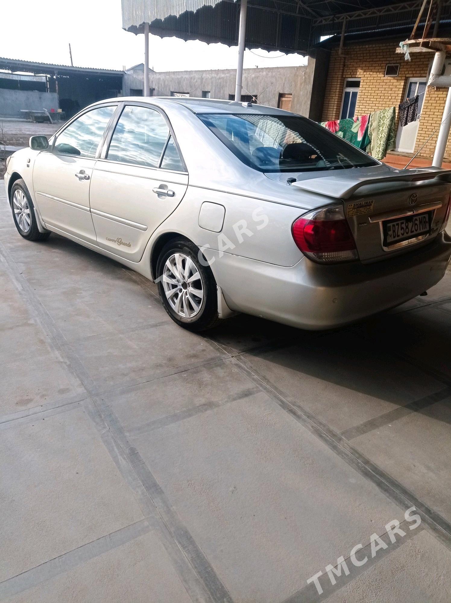 Toyota Camry 2004 - 135 000 TMT - Сакарчага - img 4