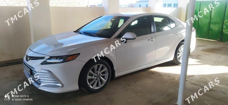 Toyota Camry 2021 - 255 000 TMT - Kaka - img 3