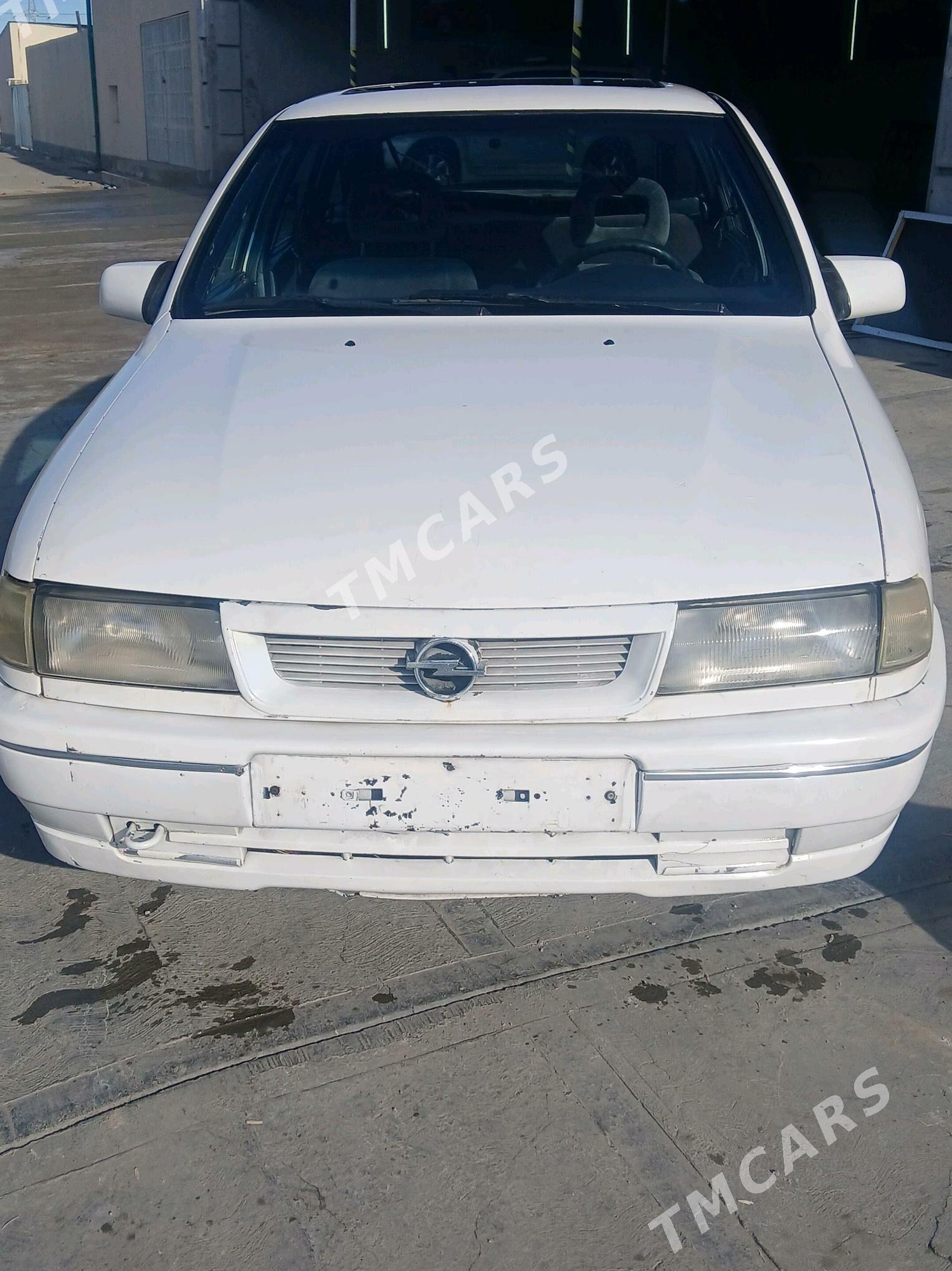 Opel Vectra 1992 - 21 000 TMT - Бузмеин - img 4