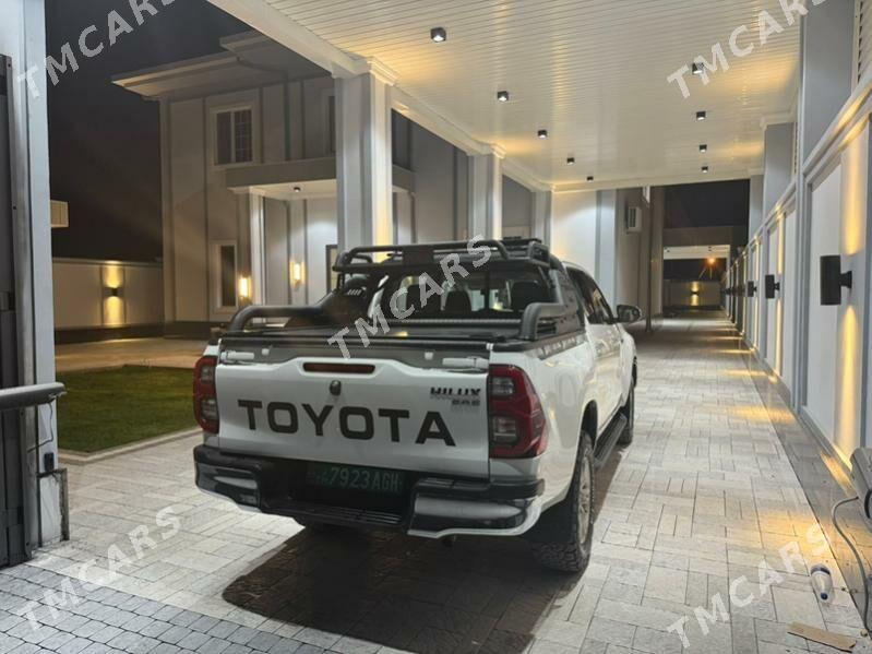 Toyota Hilux 2020 - 520 000 TMT - Ашхабад - img 5