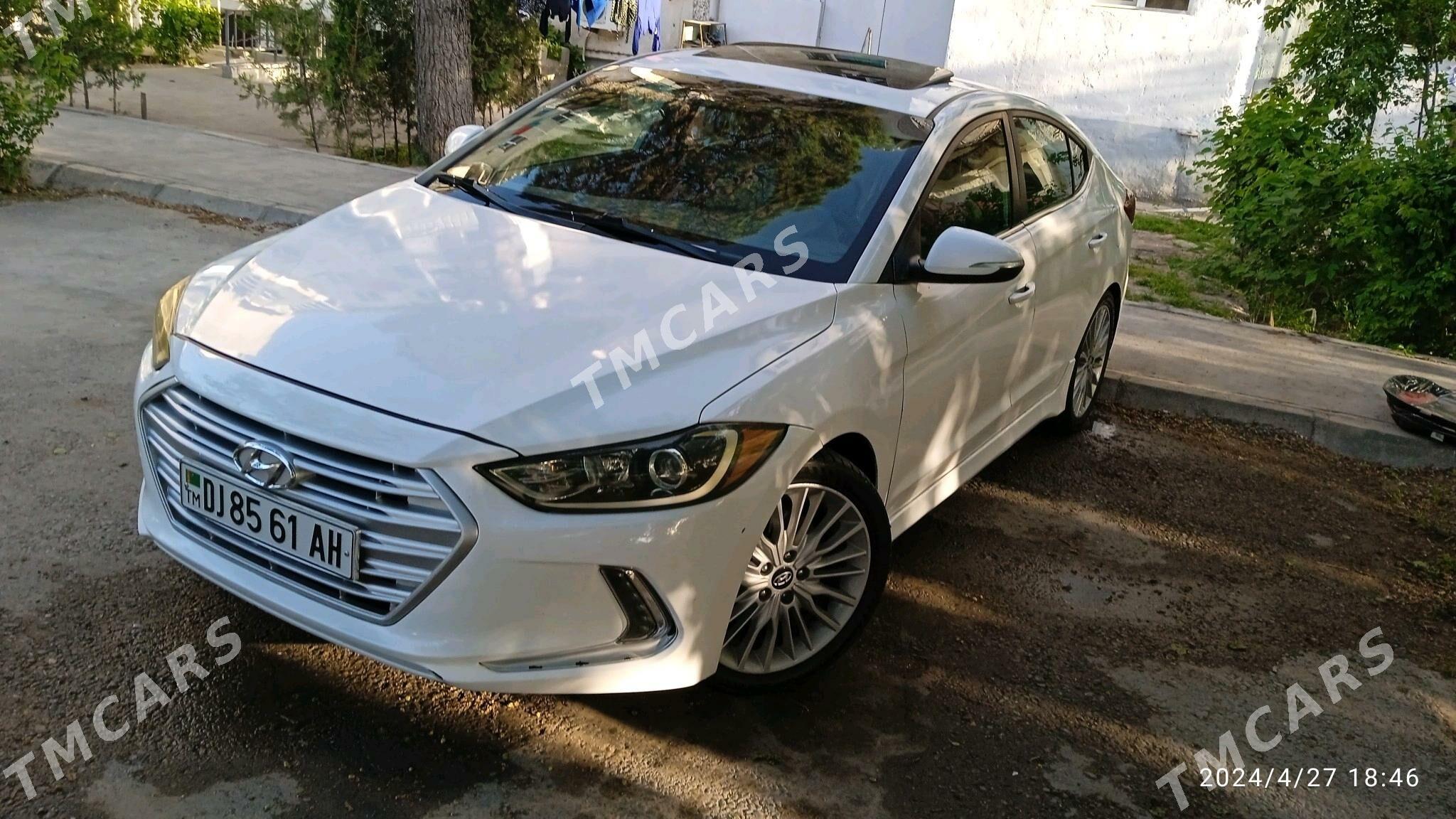 Hyundai Elantra 2017 - 190 000 TMT - Ак-Бугдайский этрап - img 2