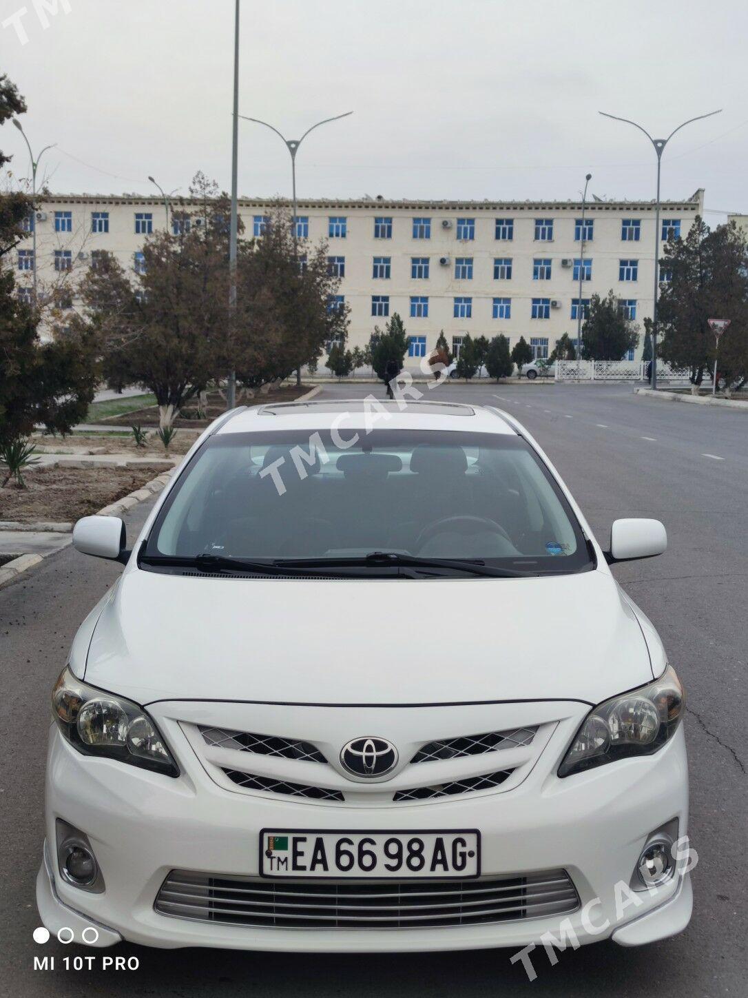 Toyota Corolla 2011 - 170 000 TMT - Ашхабад - img 4