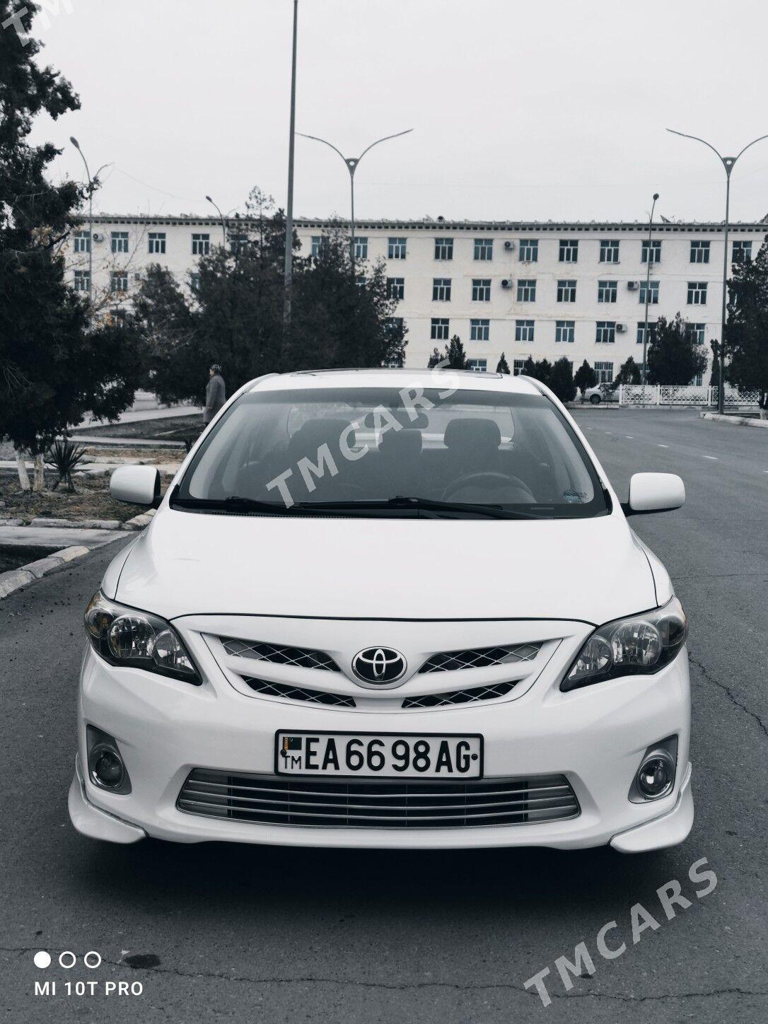 Toyota Corolla 2011 - 170 000 TMT - Ашхабад - img 2