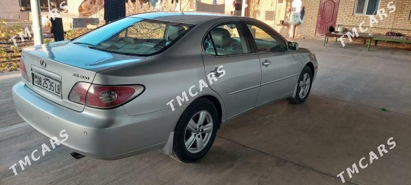 Lexus ES 300 2002 - 170 000 TMT - Халач - img 3