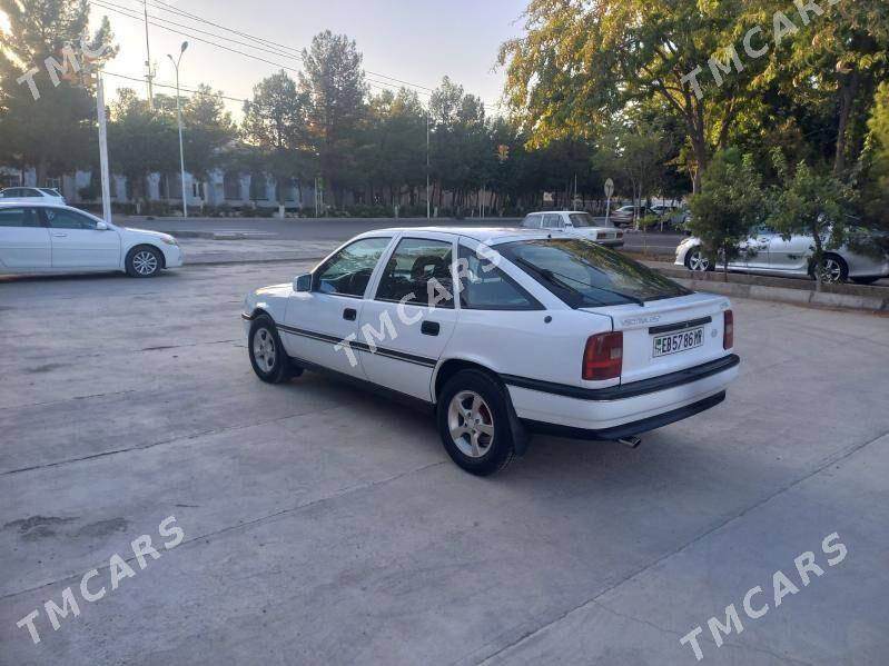 Opel Vectra 1990 - 36 000 TMT - Мургап - img 4