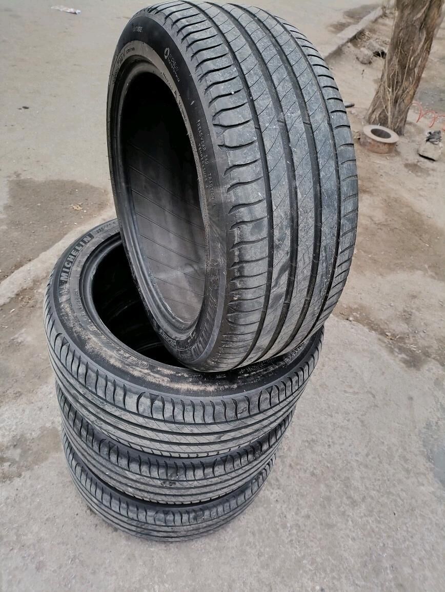 235/45/18 Michelin 2 200 TMT - Бедев - img 3