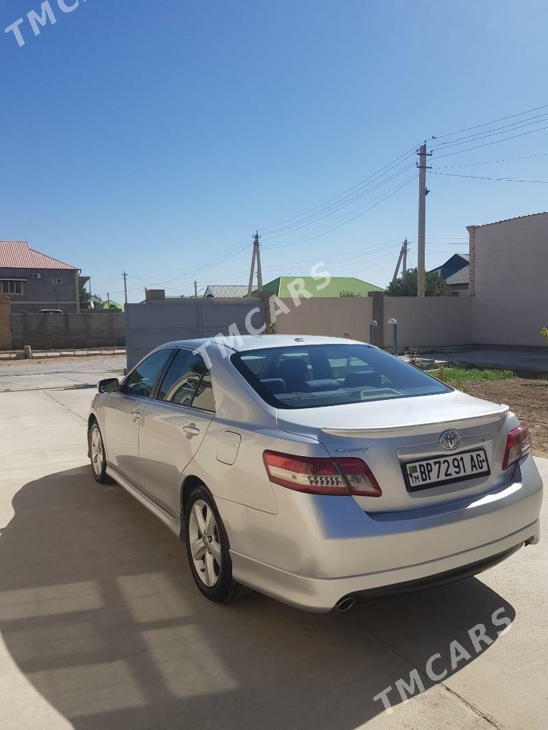 Toyota Camry 2010 - 200 000 TMT - Aşgabat - img 3