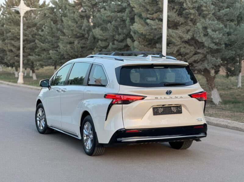 Toyota Sienna 2021 - 558 000 TMT - Ашхабад - img 6