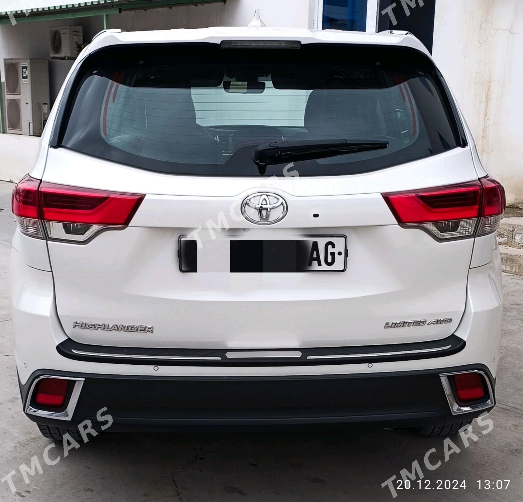 Toyota Highlander 2019 - 625 000 TMT - Aşgabat - img 4