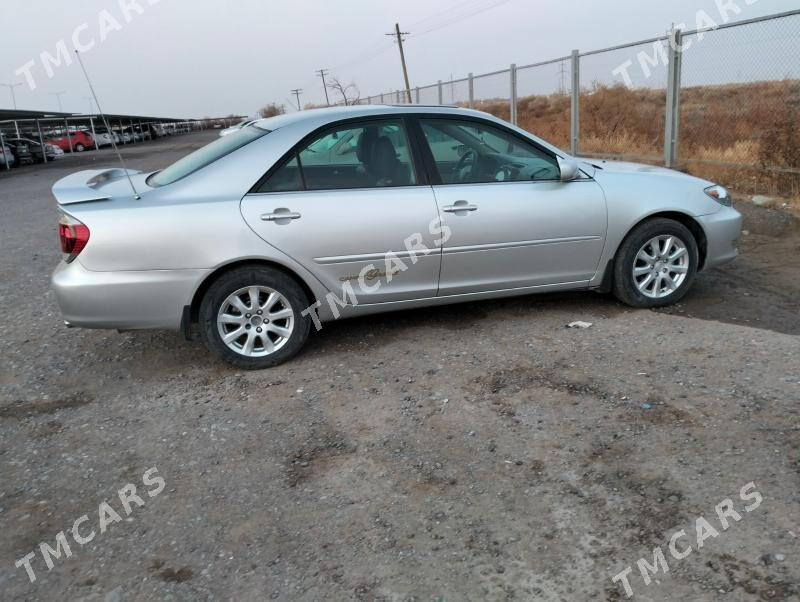 Toyota Camry 2005 - 140 000 TMT - Дянев - img 3