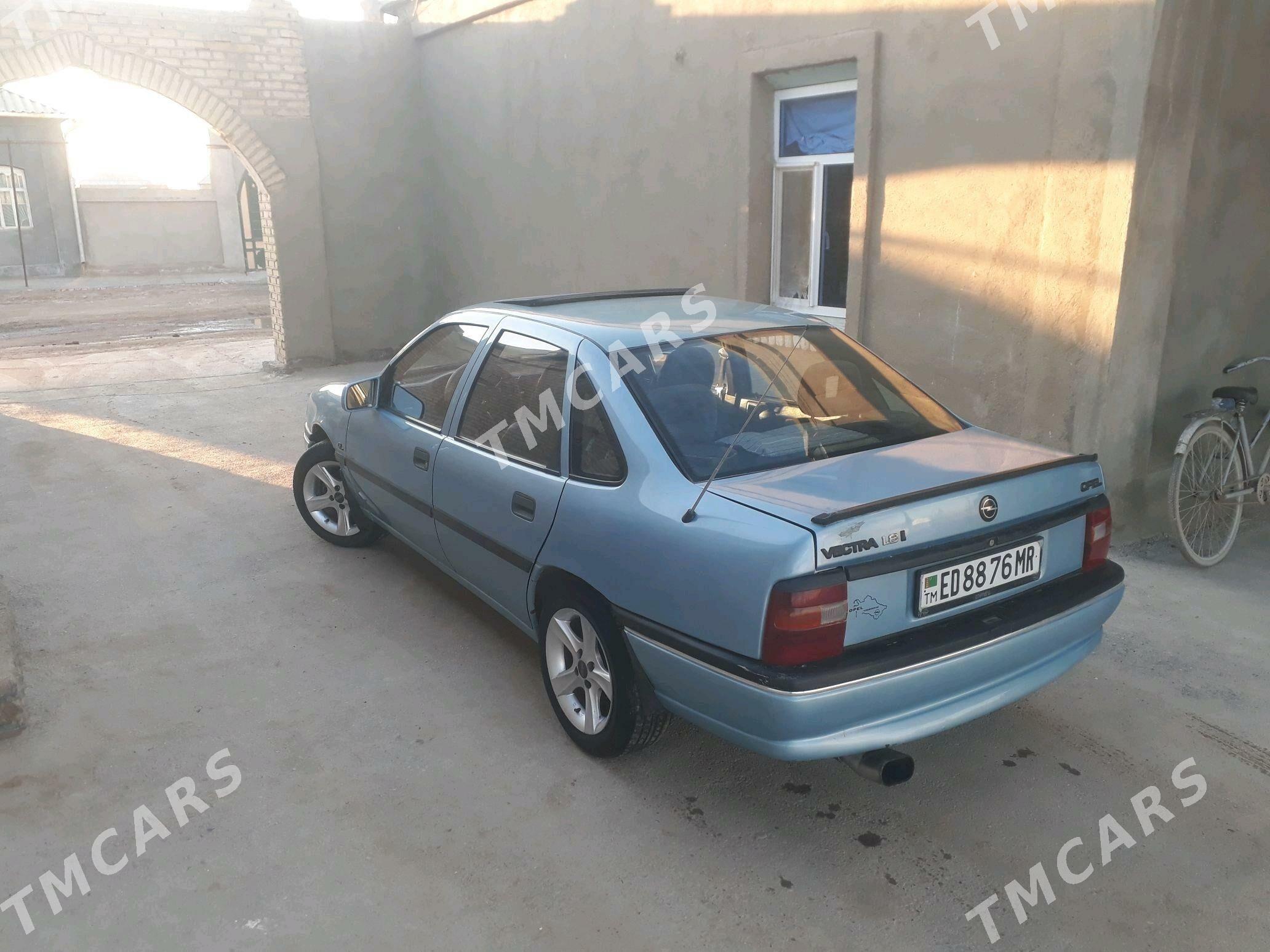 Opel Vectra 1992 - 32 000 TMT - Murgap - img 2