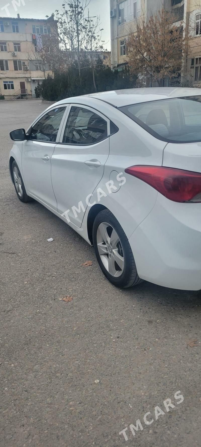 Hyundai Elantra 2012 - 157 000 TMT - Ашхабад - img 3