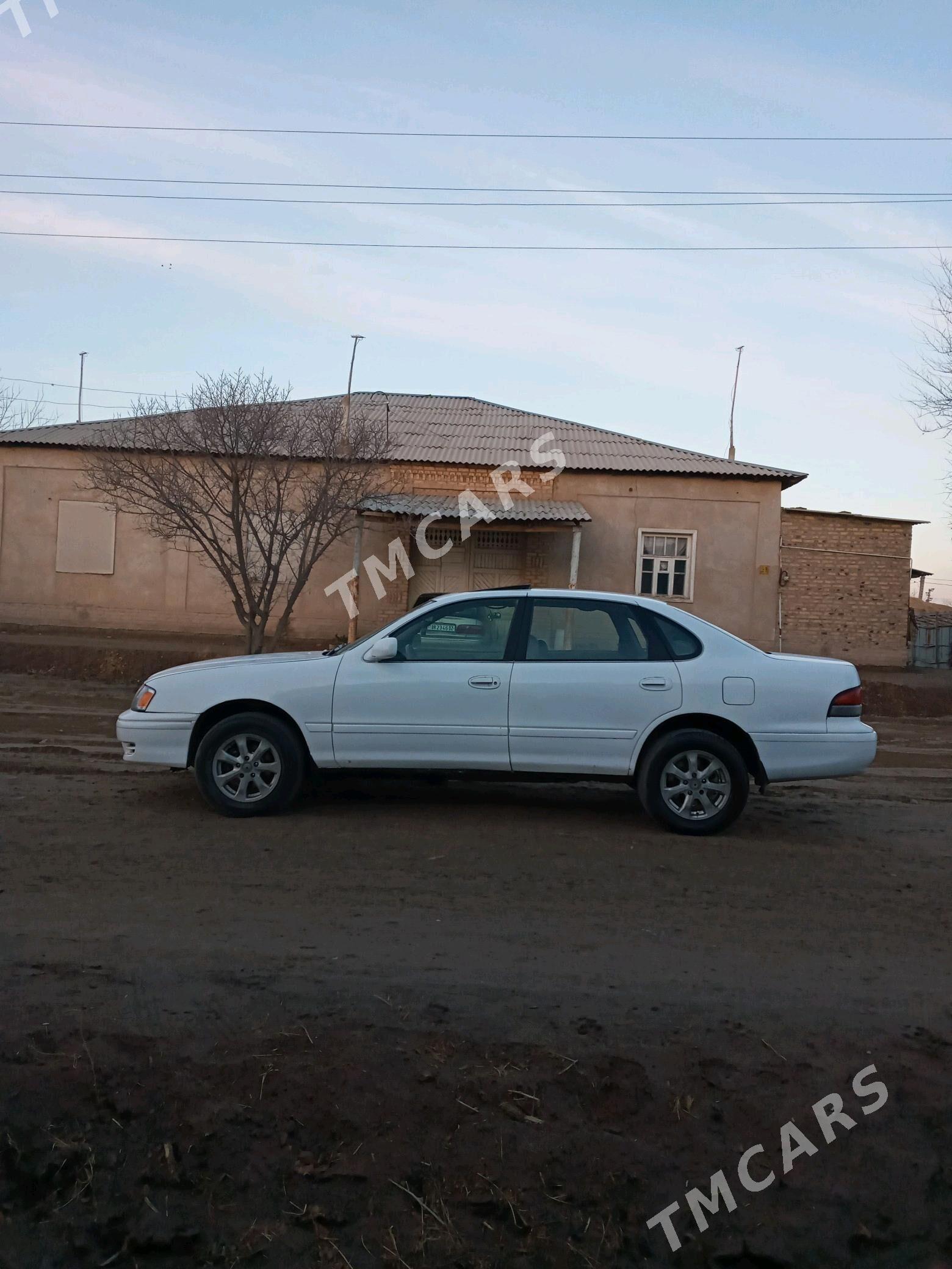 Toyota Avalon 1996 - 85 000 TMT - Гурбансолтан Едже - img 3