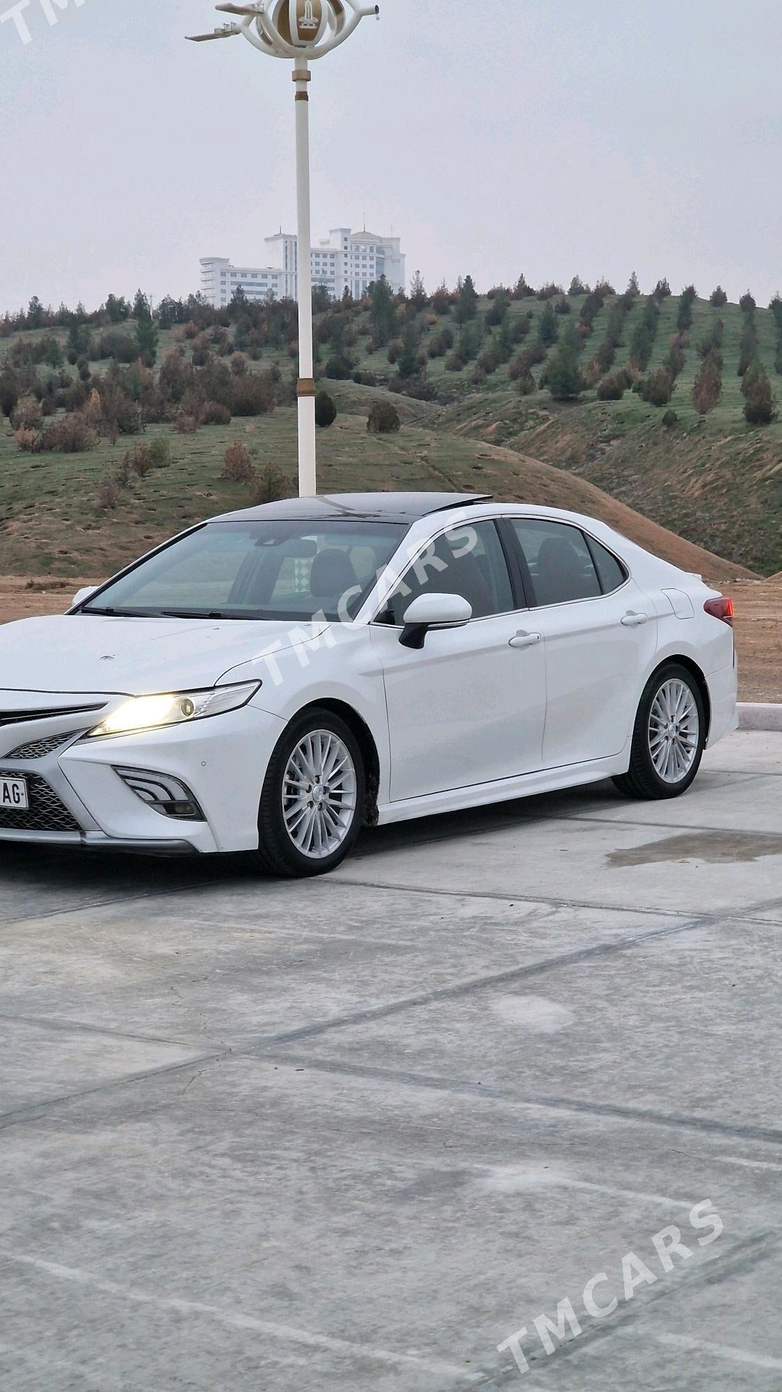 Toyota Camry 2018 - 275 000 TMT - Aşgabat - img 5