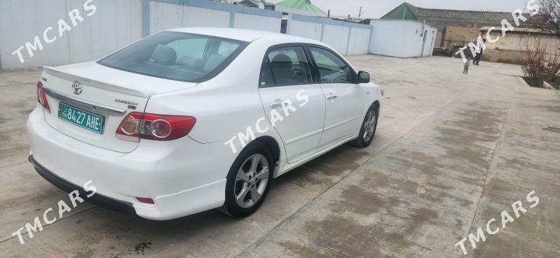 Toyota Corolla 2012 - 137 000 TMT - 4 мкр - img 2