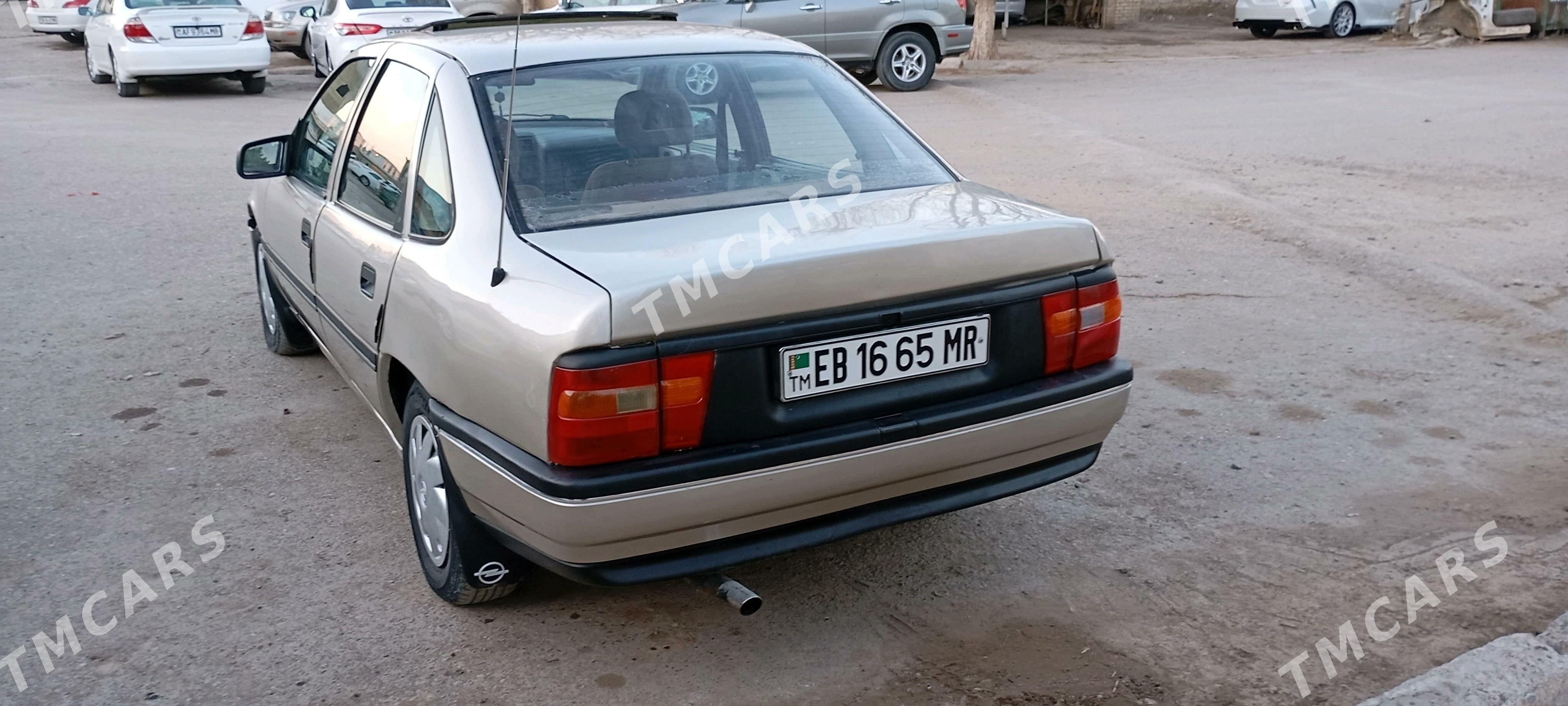 Opel Vectra 1992 - 30 000 TMT - Wekilbazar - img 2