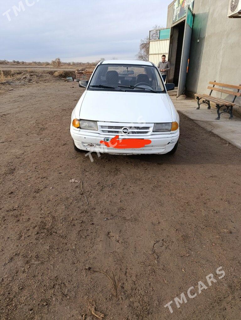 Opel Astra 1992 - 25 000 TMT - Болдумсаз - img 4