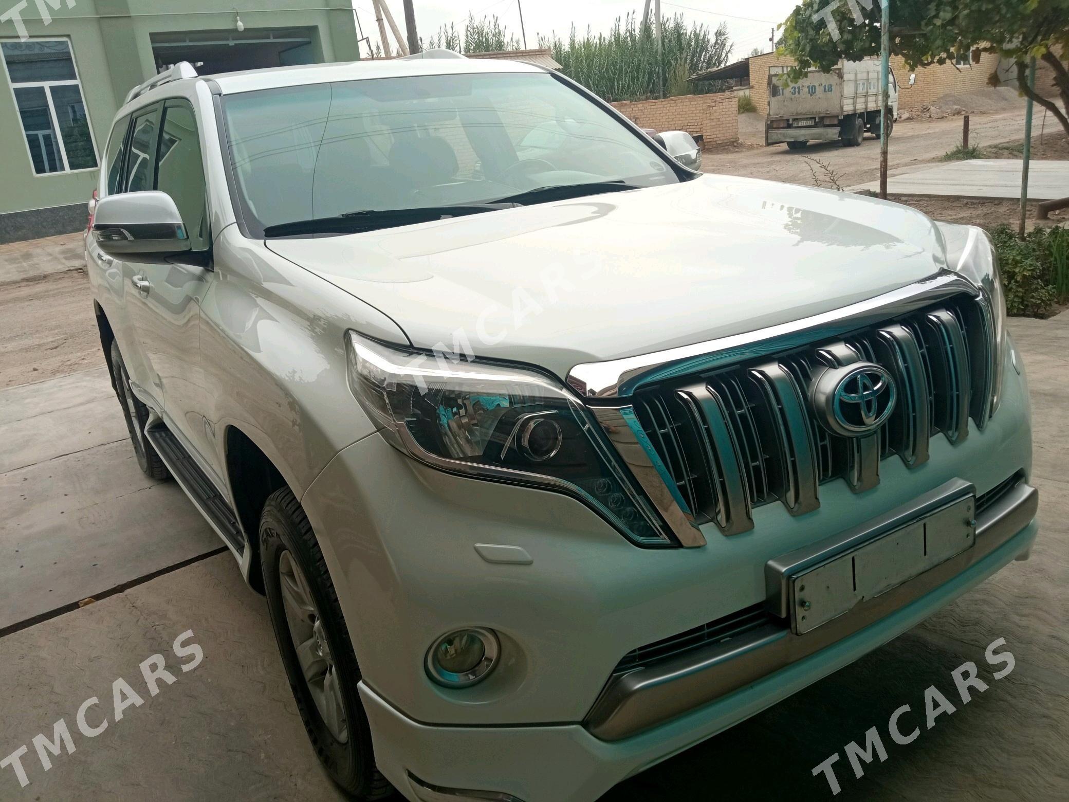 Toyota Land Cruiser Prado 2012 - 510 000 TMT - Balkanabat - img 2