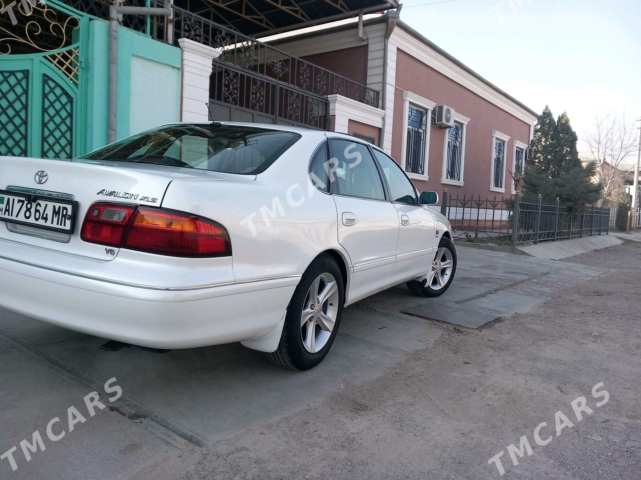 Toyota Avalon 1998 - 125 000 TMT - Мары - img 5