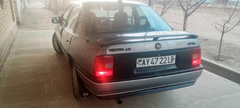 Opel Vectra 1991 - 27 000 TMT - Саят - img 2