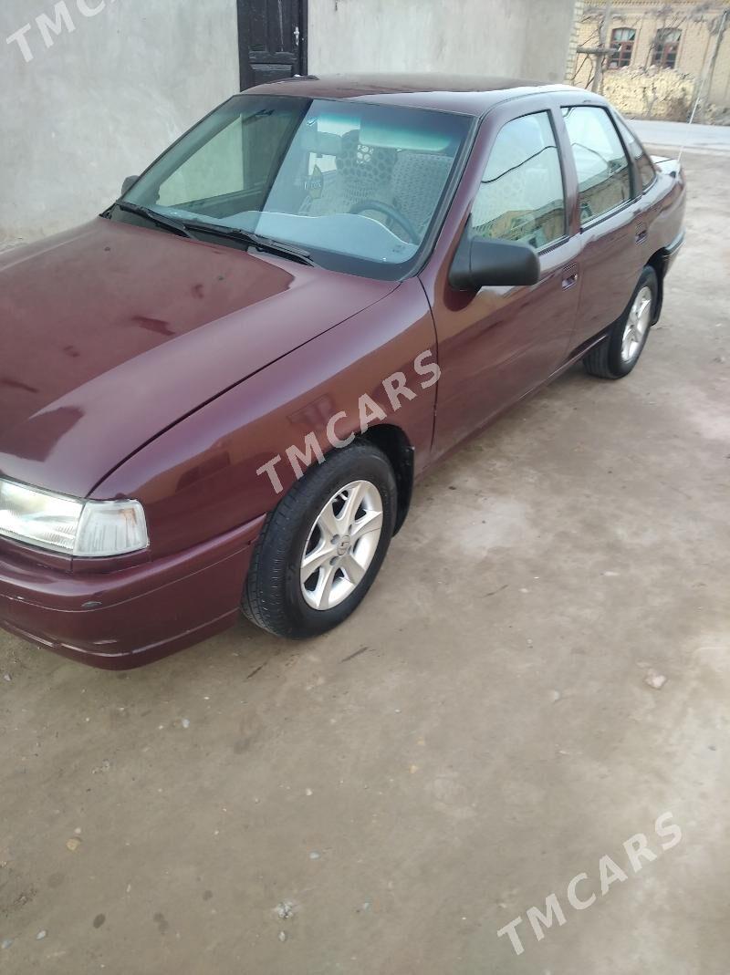 Opel Vectra 1990 - 29 000 TMT - Чарджоу - img 2