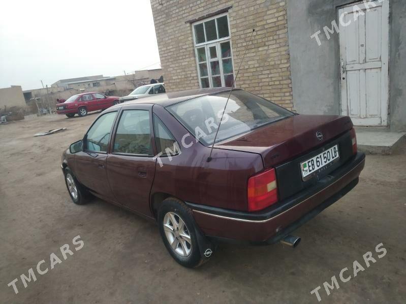 Opel Vectra 1990 - 29 000 TMT - Чарджоу - img 6