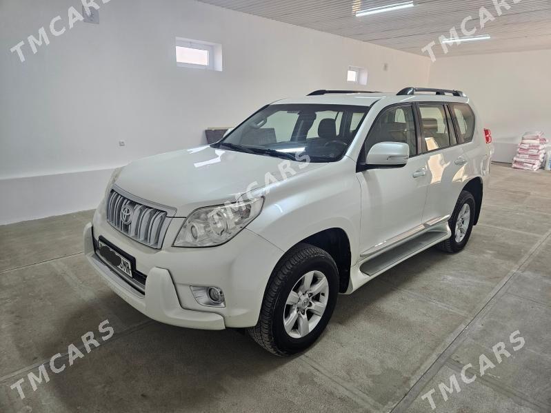 Toyota Land Cruiser Prado 2010 - 452 000 TMT - Мары - img 4