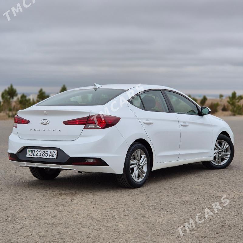 Hyundai Elantra 2019 - 215 000 TMT - Ашхабад - img 2