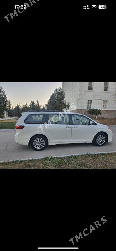 Toyota Sienna 2018 - 740 000 TMT - Aşgabat - img 5