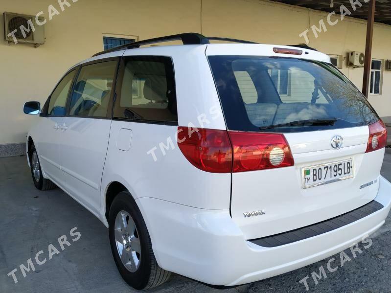 Toyota Sienna 2006 - 215 000 TMT - Türkmenabat - img 6