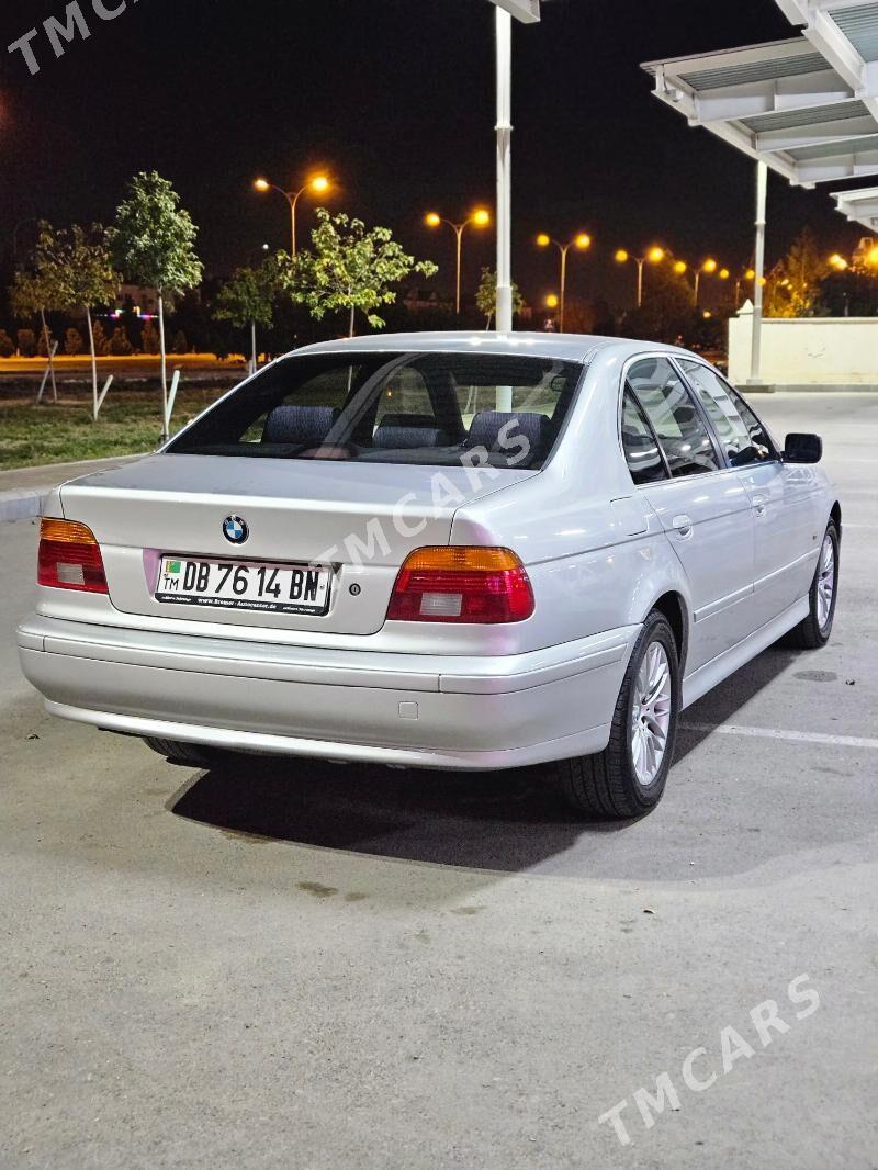 BMW E39 2002 - 110 000 TMT - Балканабат - img 5