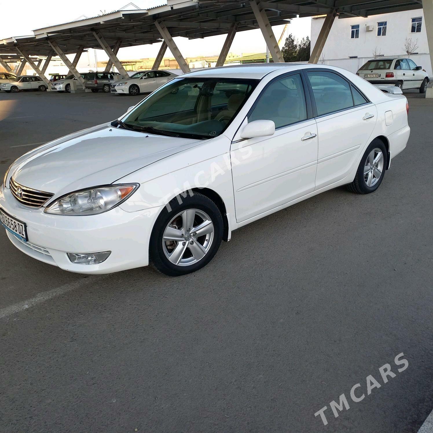 Toyota Camry 2004 - 140 000 TMT - Гурбансолтан Едже - img 2