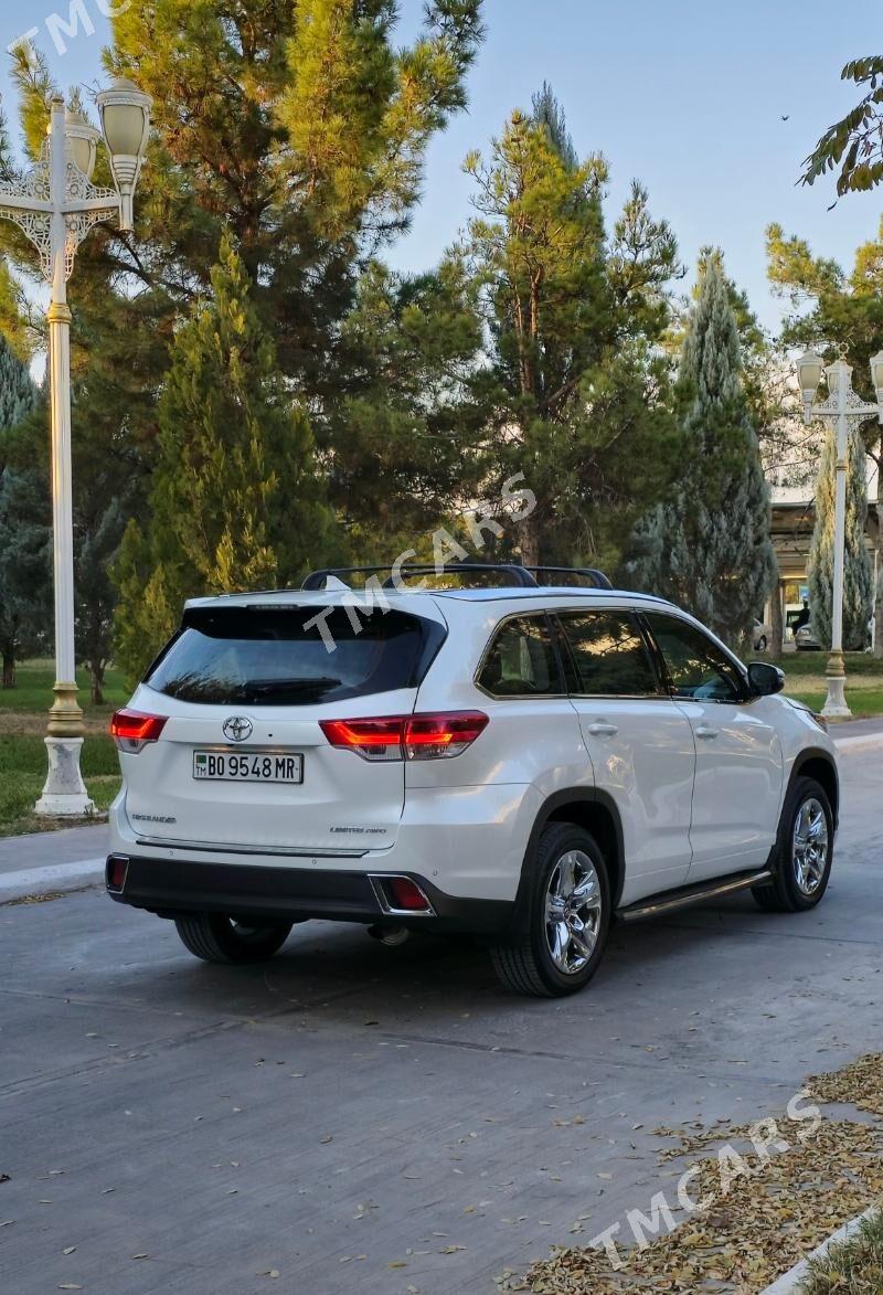 Toyota Highlander 2019 - 470 000 TMT - Мары - img 4