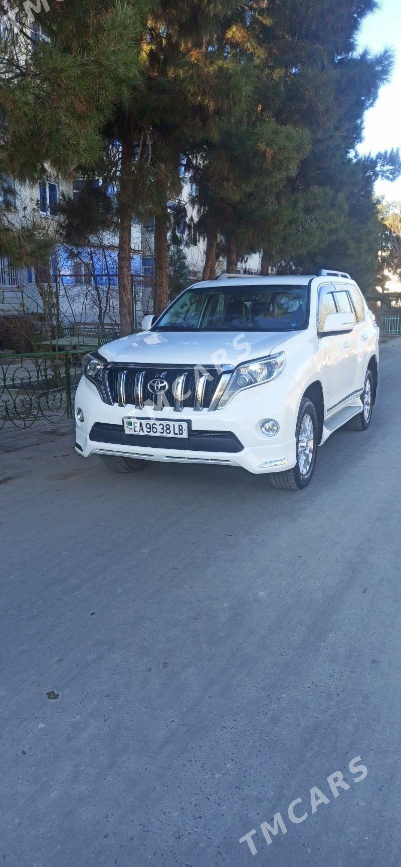 Toyota Land Cruiser Prado 2010 - 430 000 TMT - Туркменабат - img 2