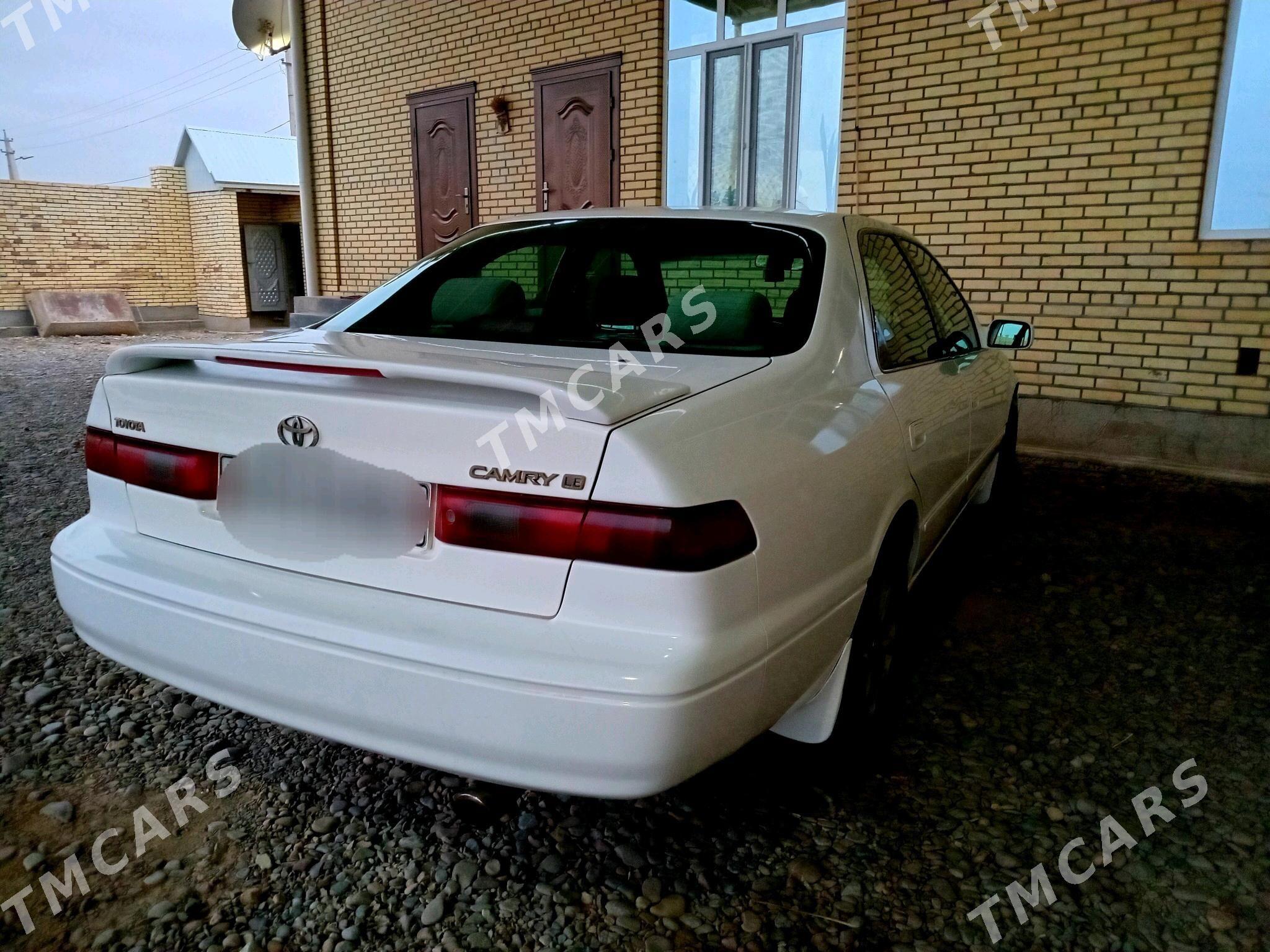 Toyota Camry 1999 - 110 000 TMT - Мары - img 4