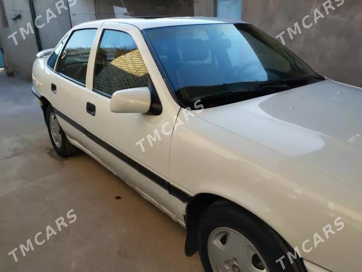 Opel Vectra 1992 - 23 000 TMT - Саят - img 6