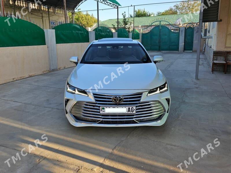 Toyota Avalon 2022 - 487 000 TMT - Бузмеин - img 2