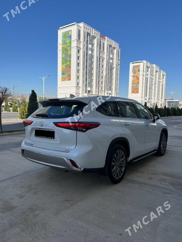 Toyota Highlander 2020 - 565 000 TMT - Ашхабад - img 4