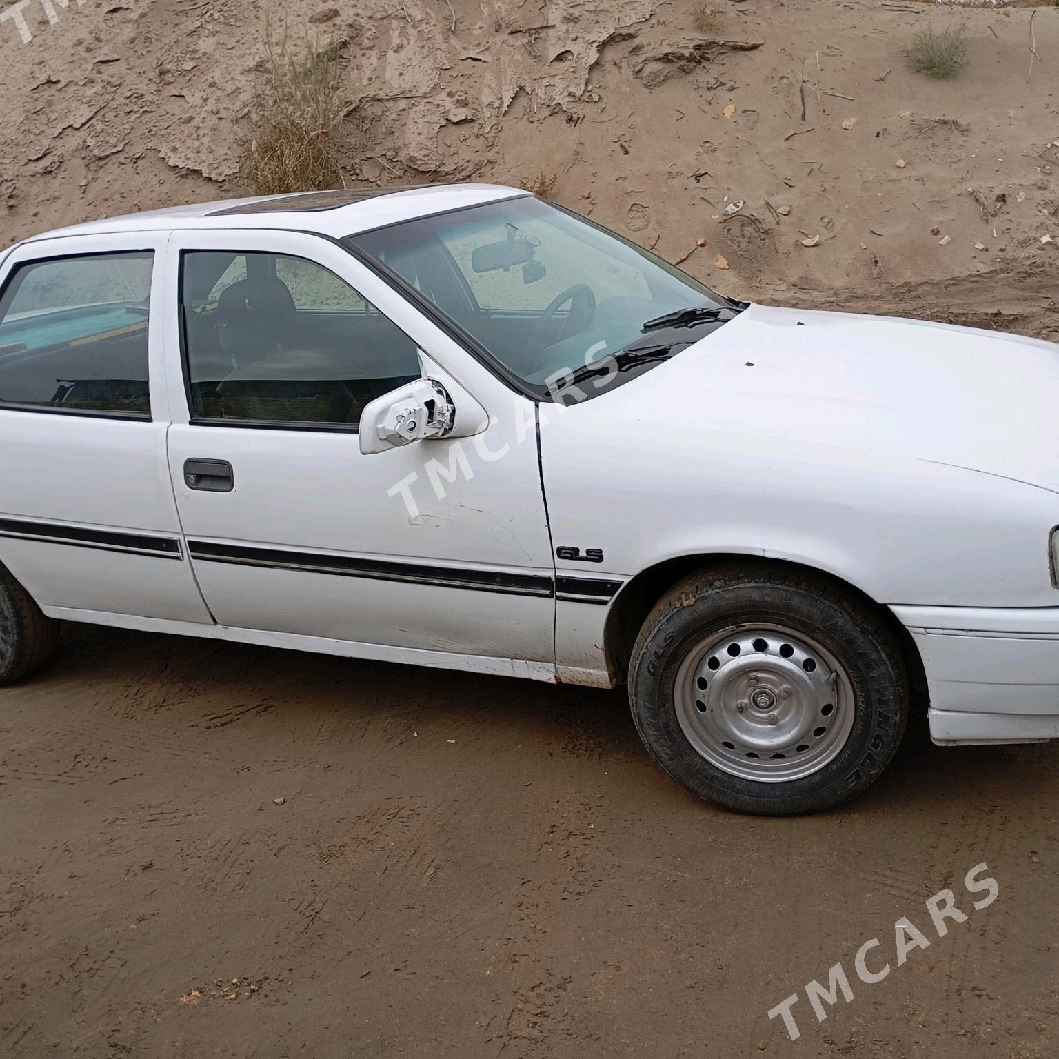 Opel Vectra 1992 - 18 000 TMT - Гороглы (Тагта) - img 3